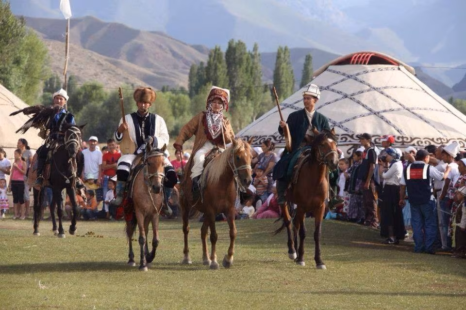 Nowrouz, Kyrgyz New Year: Between Tradition and Culture